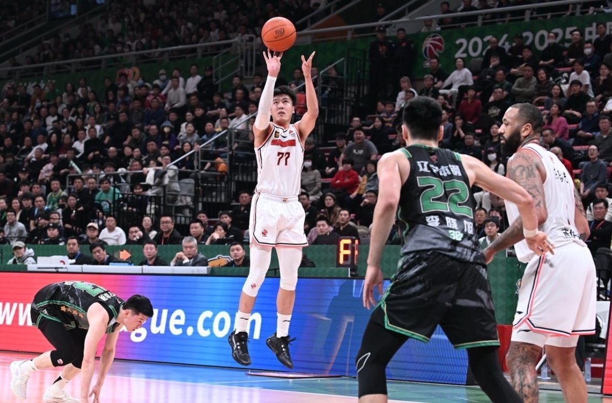 开云体育app-雄鹿队季后赛出局，主帅宣布引咎辞职，事情科技作品.的简单介绍-开云体育app